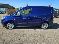 FORD TRANSIT COURIER