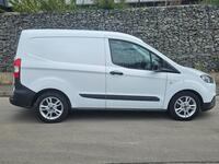 FORD TRANSIT COURIER